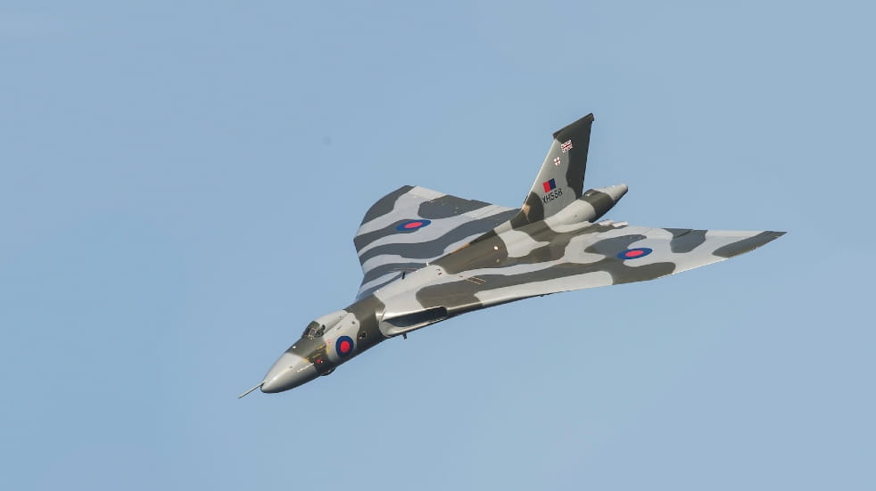 Avro vulcan bournemouth air show